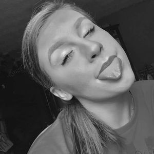 Meet your Posher, Shaylee